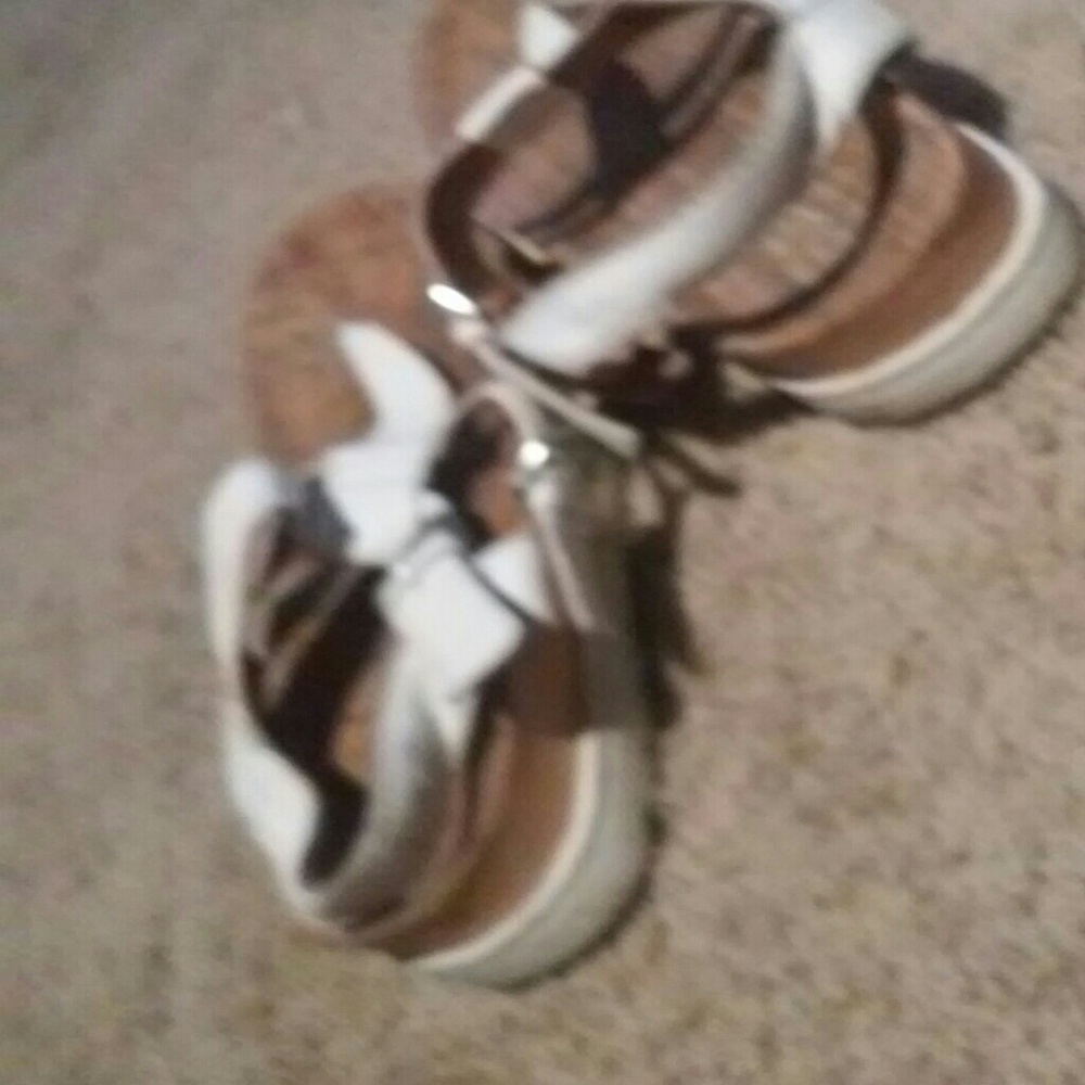 Shoes - Picture 3 of 3